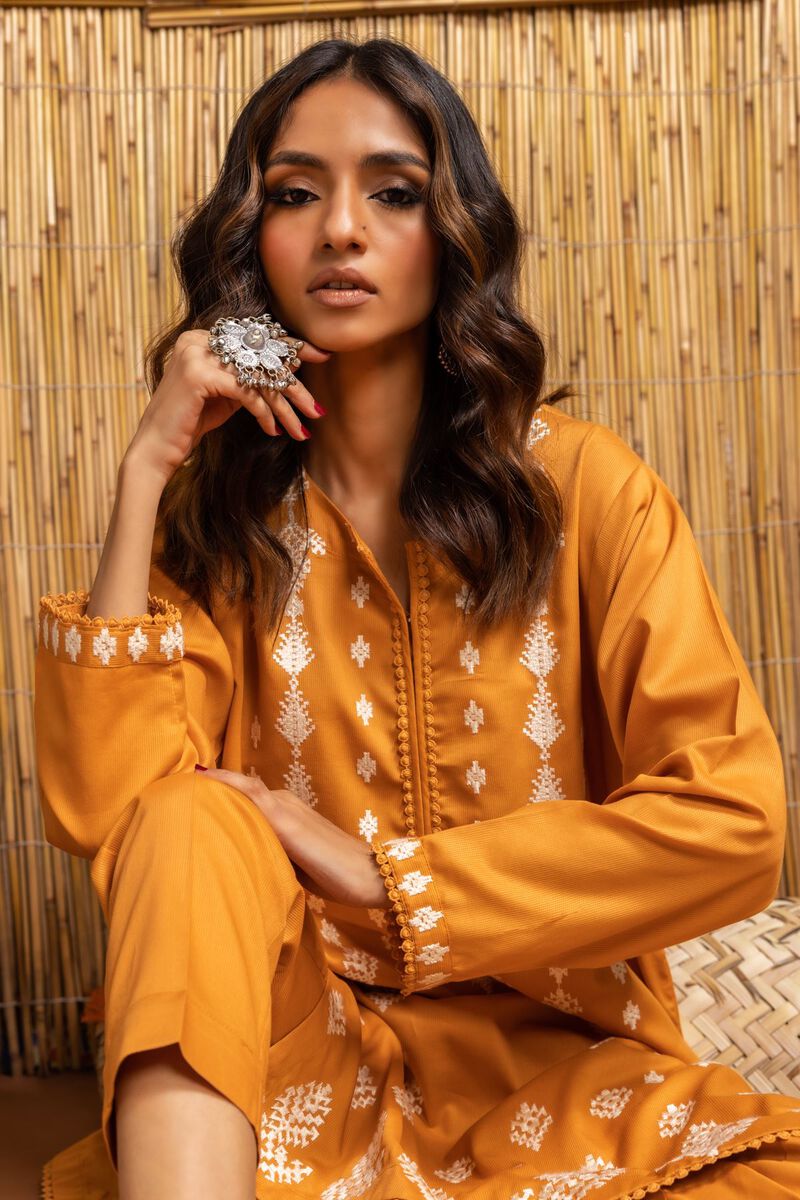  | Kurta | Embroidered | null