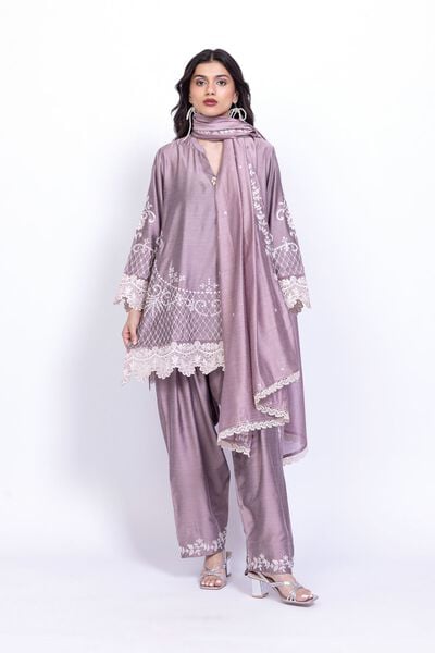 Embroidered | Raw Silk | Kurta | AED 220.00