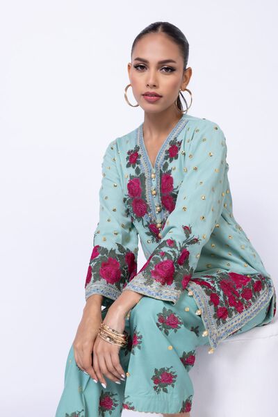 Embroidered | Polyester Crinkle Chiffon | Kurta | AED 120.00