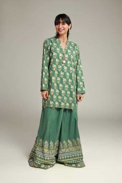 Printed | Cambric | Cambric Co-ords Set | AED 120.00