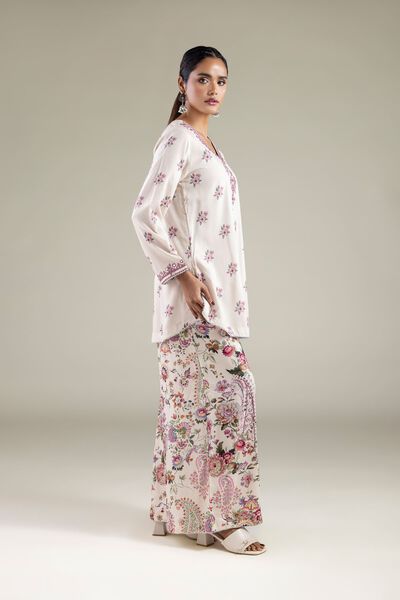 Embroidered | Viscose | Relaxed Paisley Pants | AED 100.00