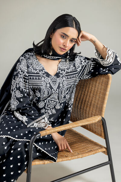 Embroidered | Lawn | Tailored Lawn Set | AED 168.00