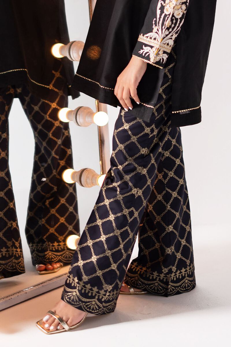  | Pants | null