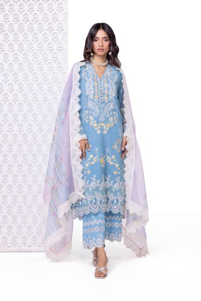  | Kurta | Embroidered | AED 320.00