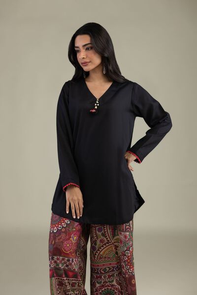 Printed | Textured Weave | Black V-Neck Kurta | AED 130.00