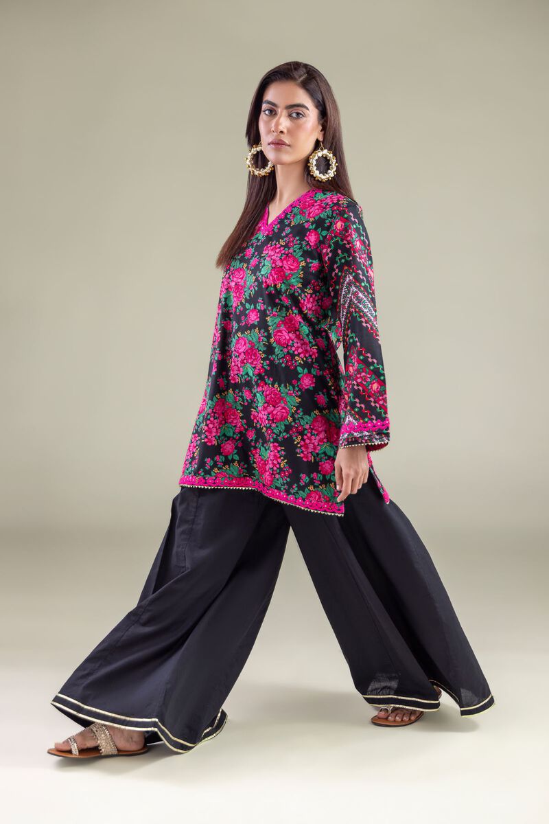 Embroidered | Cambric | Kurta | AED 130.00