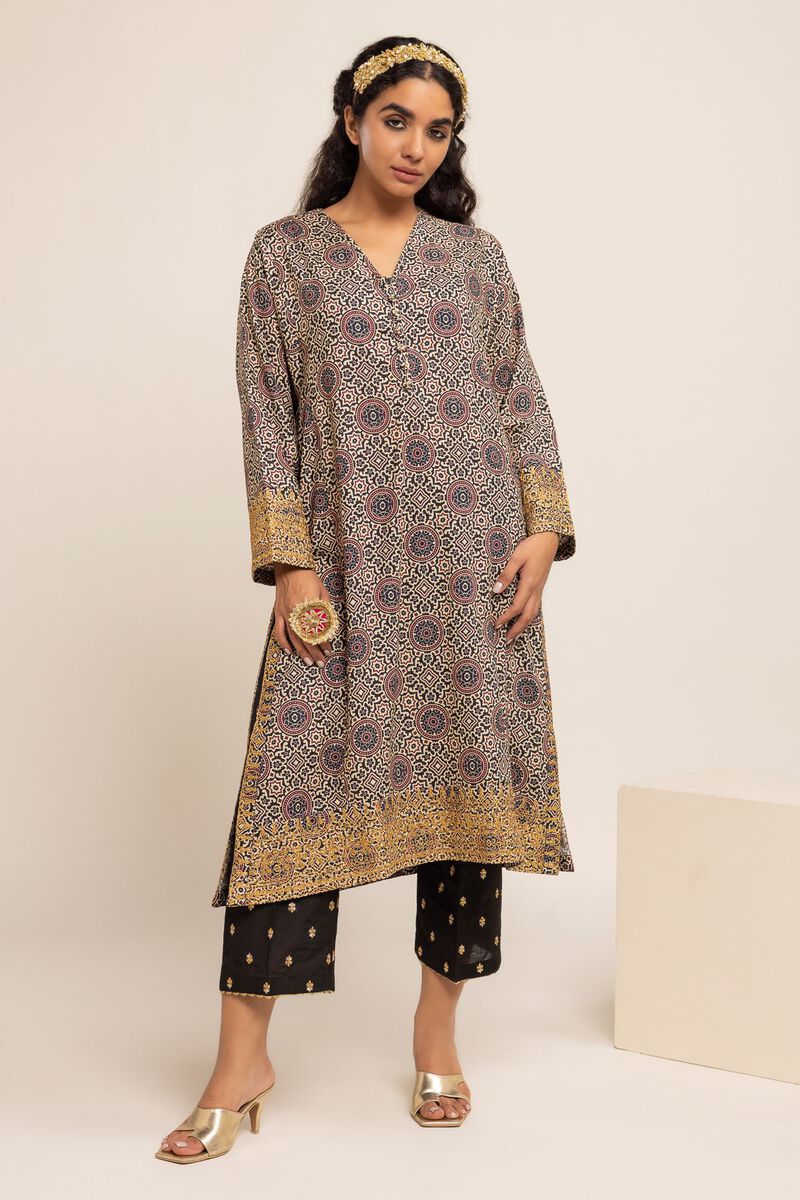  | Kurta | Embroidered | null