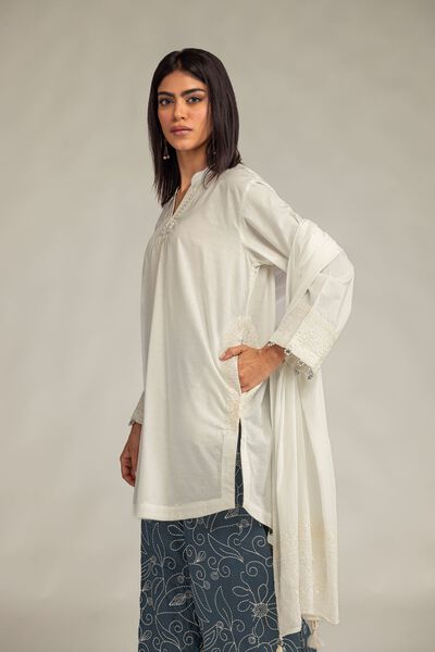 Embroidered | Lawn | White Lawn Dupatta | AED 150.00