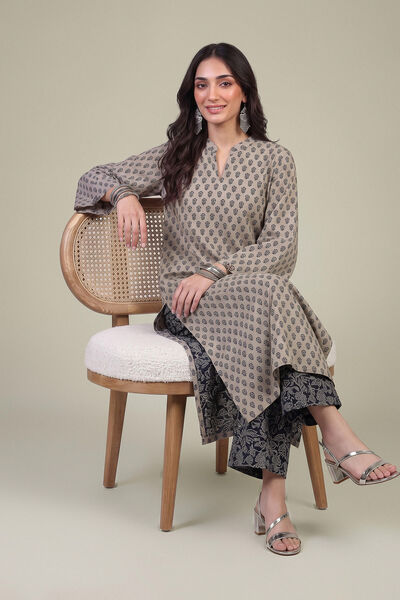 Printed | Light Khaddar | Longline V-Neck Kurta | AED 150.00