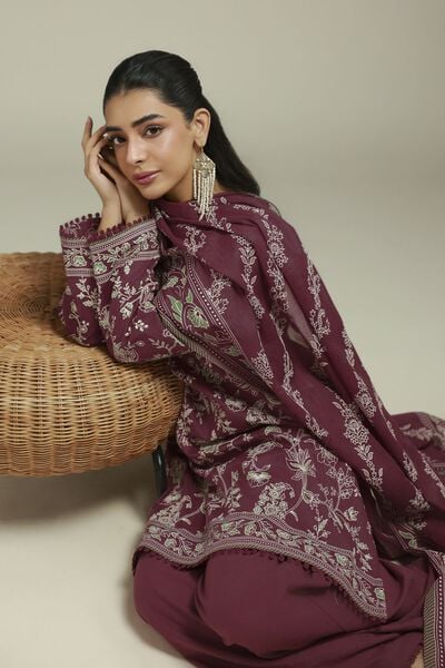 Printed | Cambric | Fabrics 3 Piece | AED 180.00