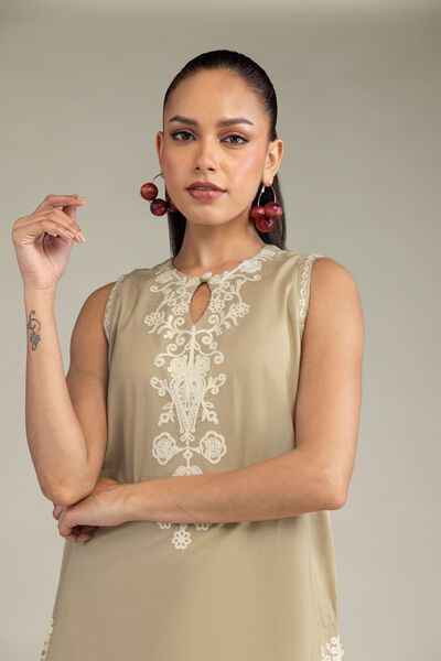 Embroidered | Cambric | Beige Sleeveless Kurta | AED 100.00