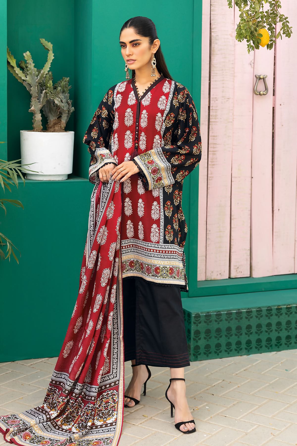 Fabrics United Arab Emirates Khaadi