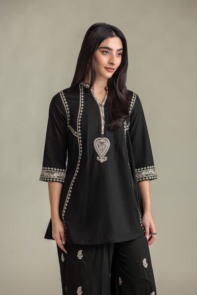 Embroidered | Cambric | Black Cambric Kurta | AED 200.00