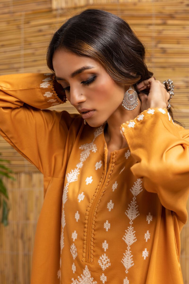  | Kurta | Embroidered | null