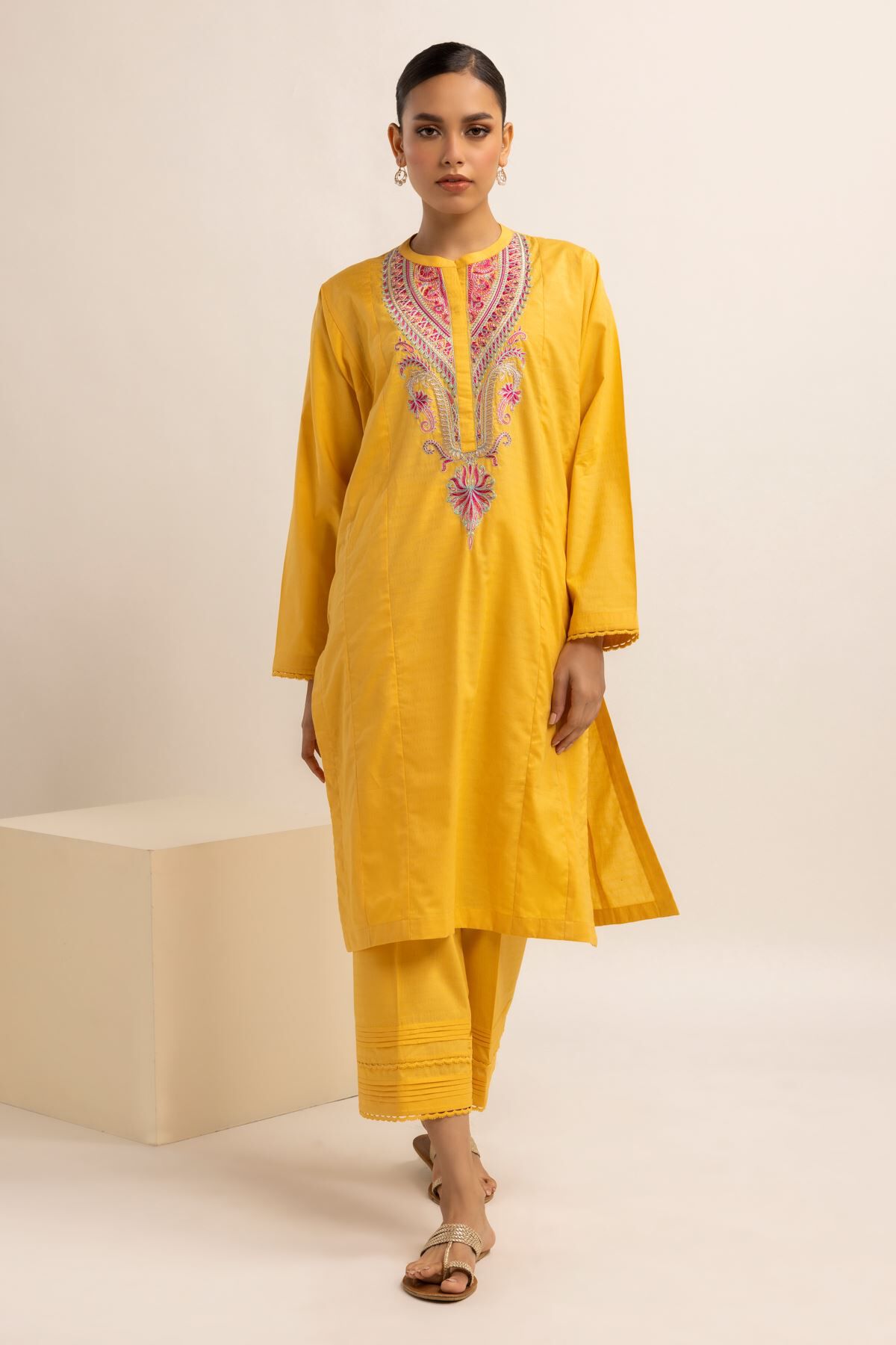 Khaadi deals ladies kurta