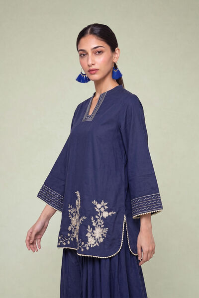 Embroidered | Cambric | Floral Navy Kurta | AED 200.00
