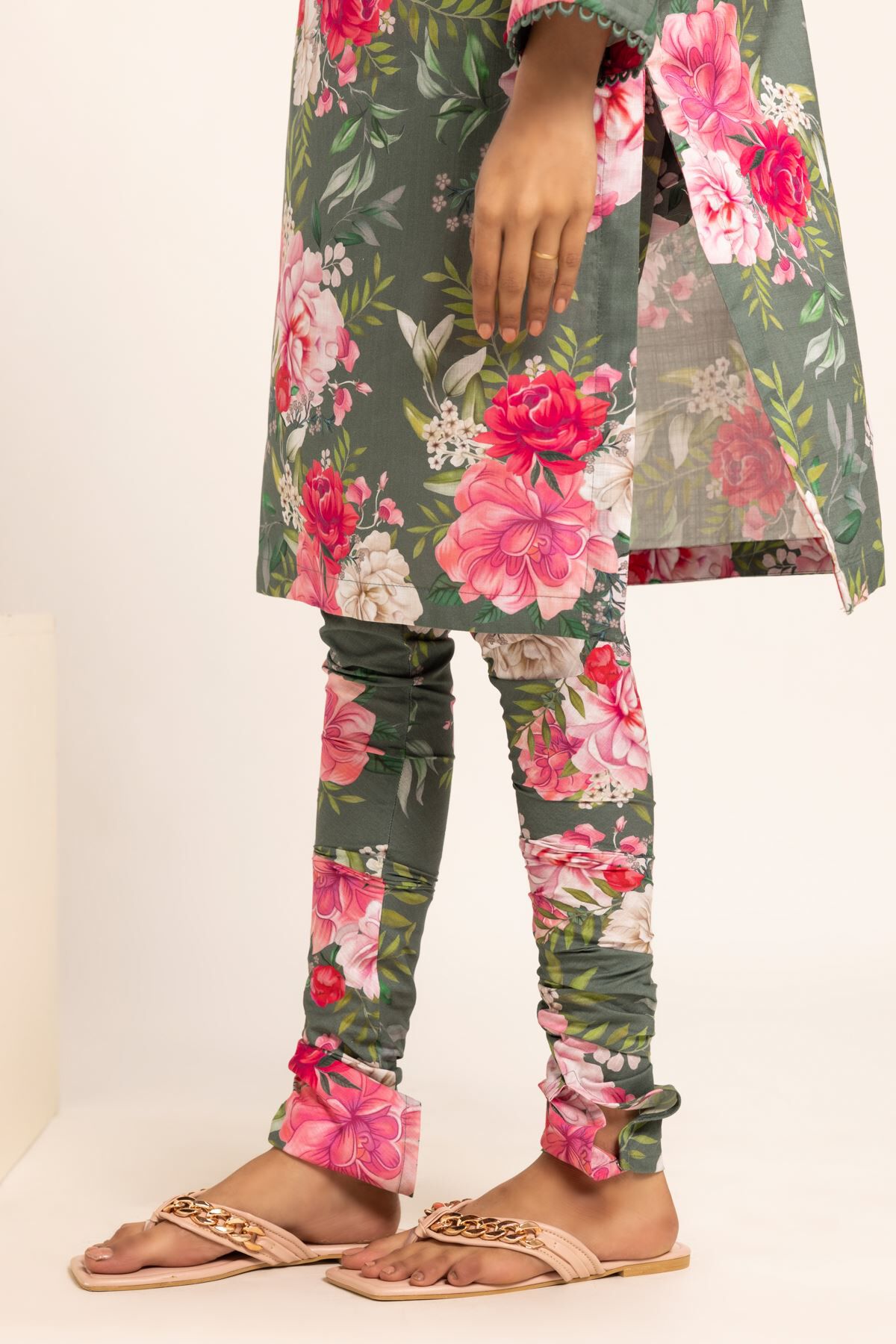 Buy Pants 13.50 AED 1001774759 Khaadi United Arab Emirates