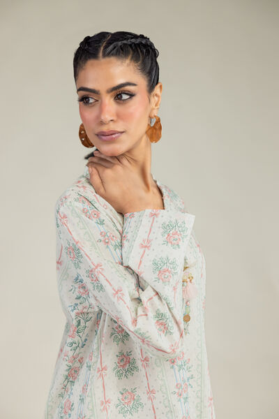 Printed | Cambric | Floral V-Neck Kurta | AED 150.00