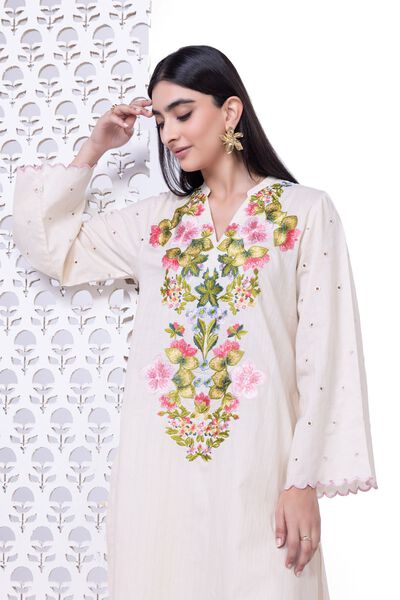  | Kurta | Embroidered | AED 70.00