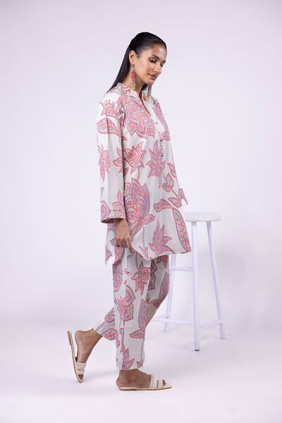 Printed | Ripple Crinkle | Pants | AED 72.00