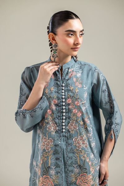 Paper Silk | Embroidered Silk Kurta | AED 84.00