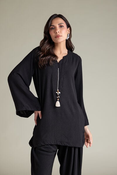 Dyed | Textured Georgette | Solid Black Kurta | AED 180.00