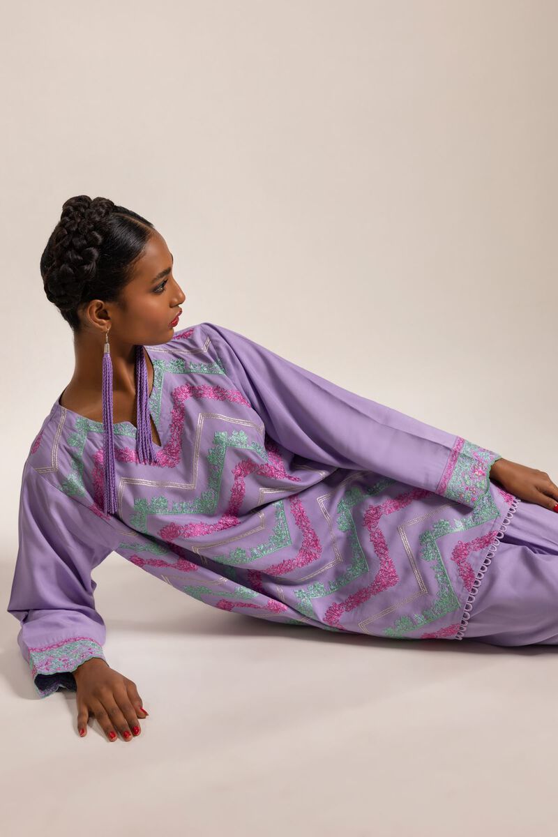  | Kurta | Embroidered | null