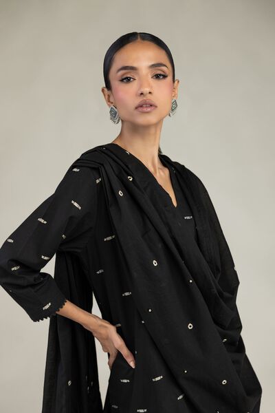 Textured Lawn | Embroidered | Black Lawn Dupatta | AED 150.00