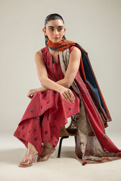 Embroidered | Mesuri | Geometric Tassel Dupatta | AED 100.00