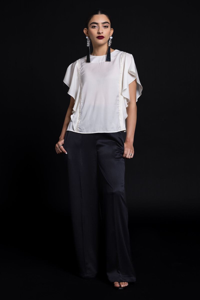  | Blouse | Embroidered | null