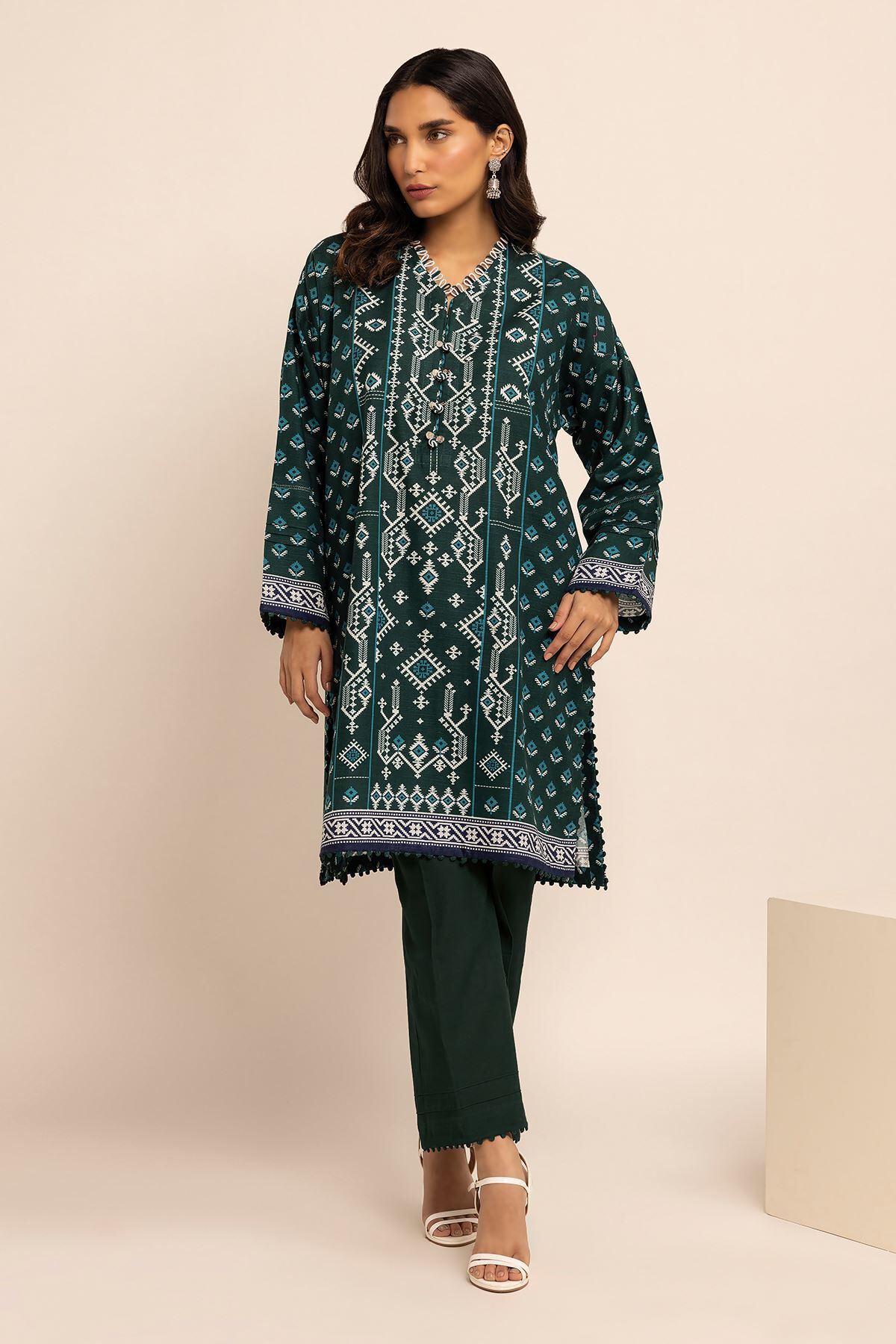 Sale United Arab Emirates Khaadi