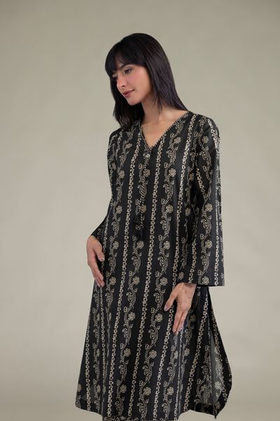 Printed | Cambric | Black V-Neck Kurta | AED 100.00