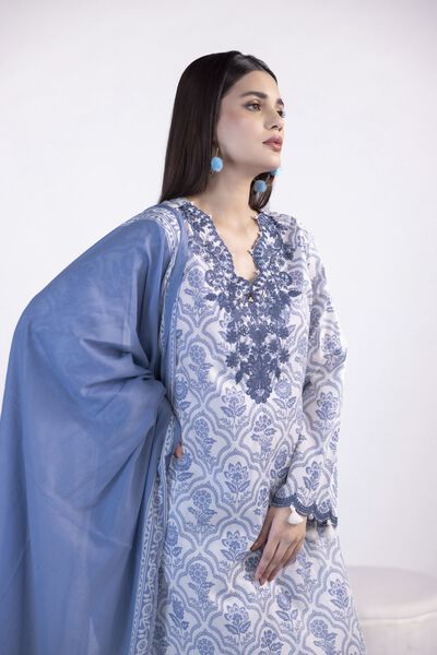 Embroidered | Lawn | Fabrics 3 Piece | AED 80.00