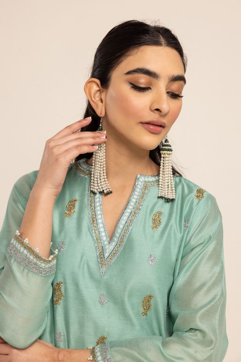  | Kurta | Embroidered | null