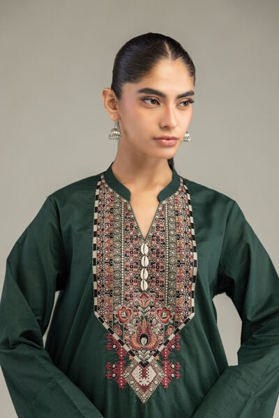 Embroidered | Cambric | Green Cambric Kurta | AED 180.00