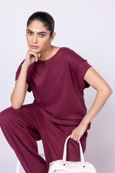 Dyed | Variegated Rib | T-shirt | AED 14.40