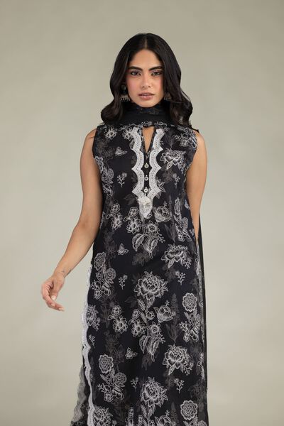 Embroidered | Cambric | Black Cambric Kurta | AED 90.00