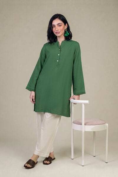 Dyed | Viscose | Solid Green Kurta | AED 180.00