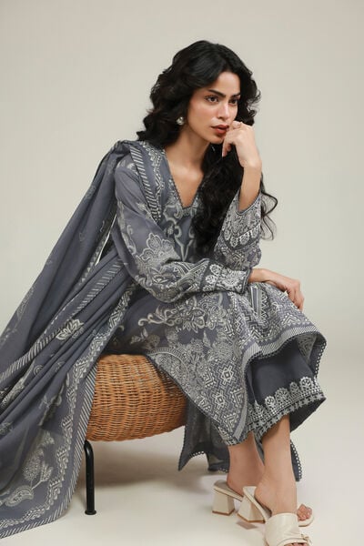 Embroidered | Lawn | Ready Made Lawn Suit | AED 280.00