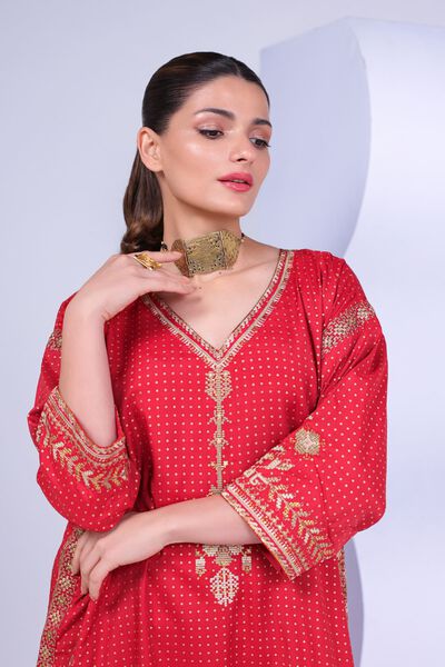 Embroidered | Russian Raw Silk | Kurta | AED 66.00