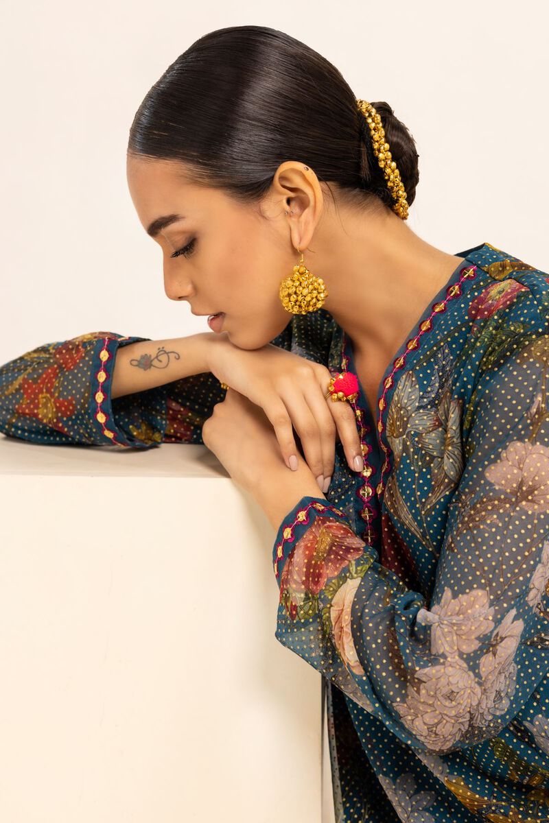  | Kurta | Embroidered | null