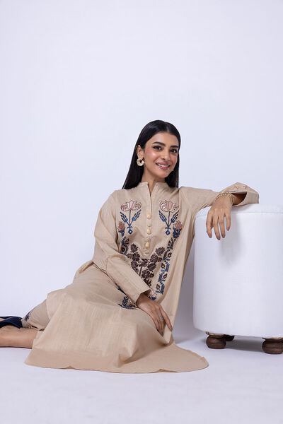  | Kurta | Embroidered | AED 120.00