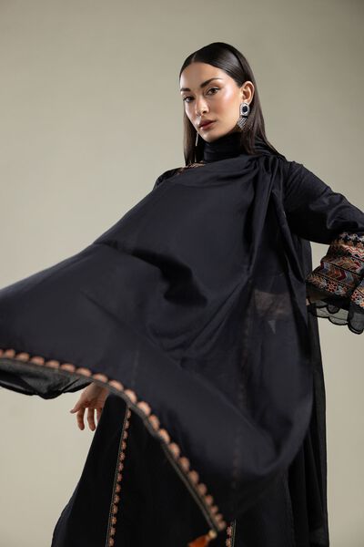 Embroidered | Lawn | Black Lawn Dupatta | AED 80.00
