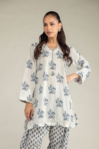 Printed | Cambric | Short V-Neck Kurta | AED 130.00