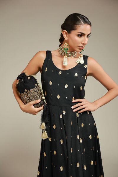 Embroidered | Raw Silk | Kurta | AED 348.00