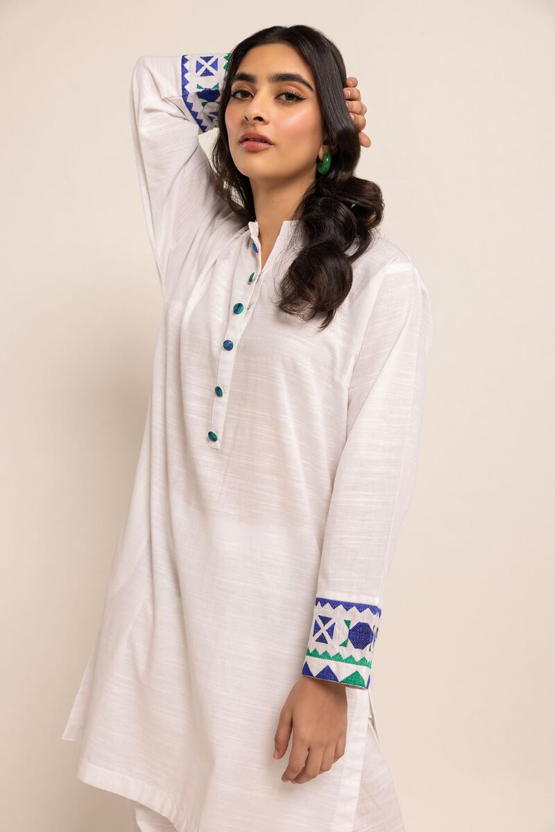  | Kurta | Embroidered | null