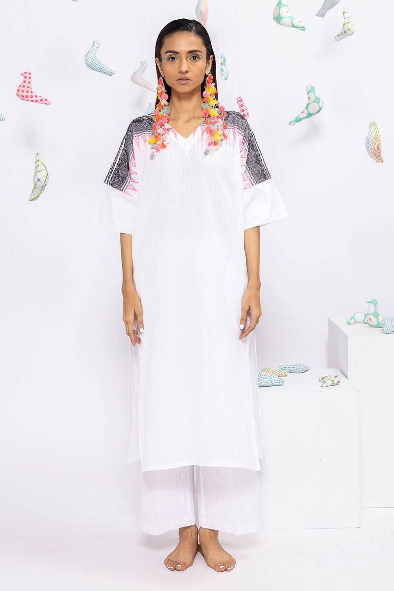  | Kurta | Embroidered | null