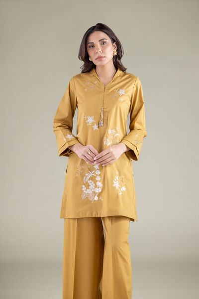 Embroidered | Cambric | Kurta | AED 150.00