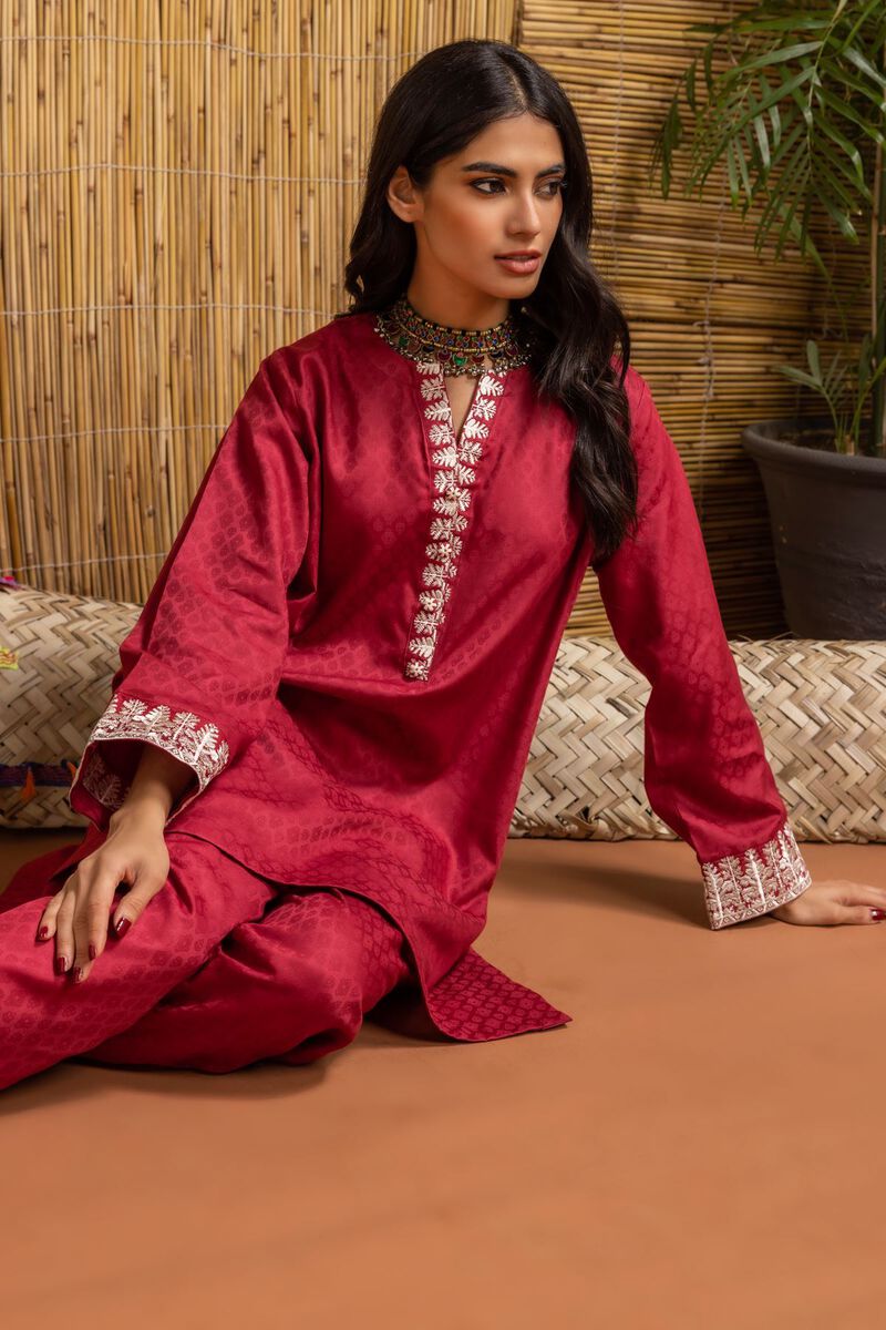  | Kurta | Embroidered | null
