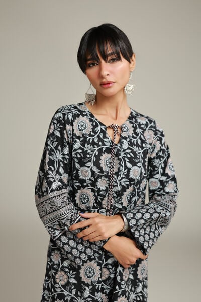 Printed | Cambric | Floral Black Kurta | AED 130.00
